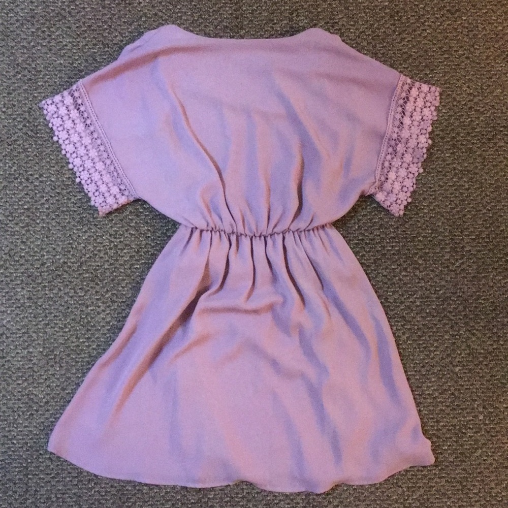 Dress - Picture 4 of 5